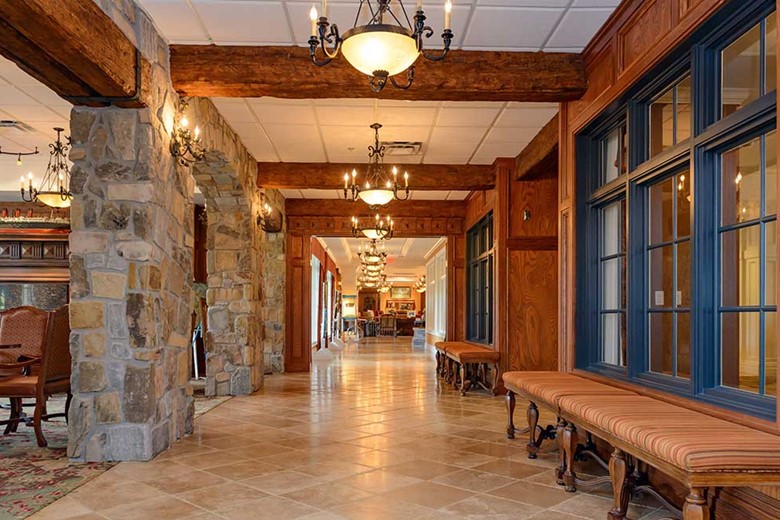 Image of Garden Plaza of Greenbriar Cove (6)