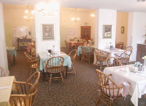 Image of Emily Green Shores (4)