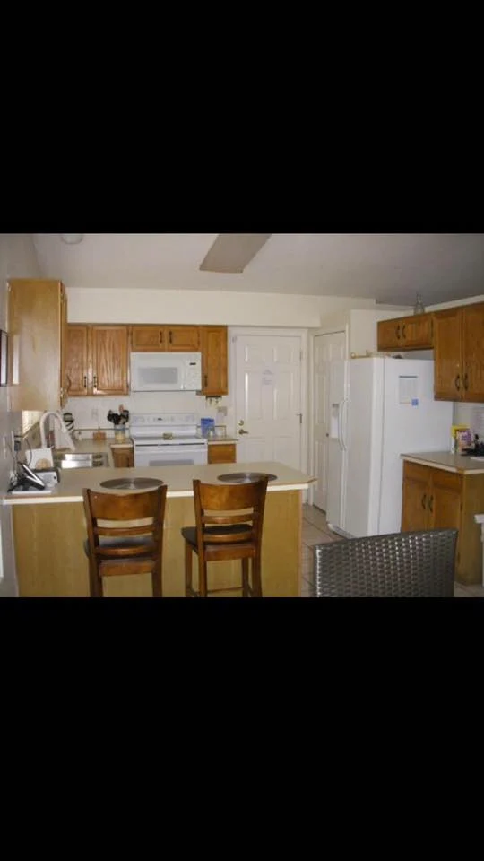 Image of Helping Hands (3)