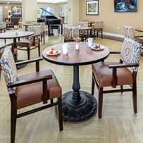 Assisted living near Roanoke with great dining options