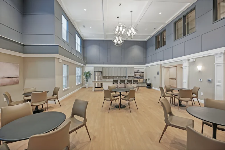 Willow Manor at Cabin Branch senior living community offering independent living and affordable living in Clarksburg, MD, dining room