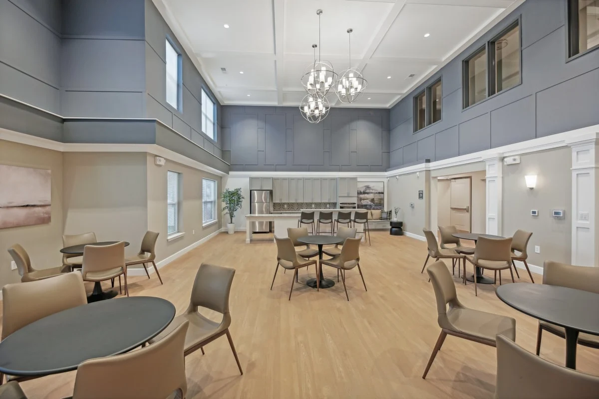 Willow Manor at Cabin Branch senior living community offering independent living and affordable living in Clarksburg, MD, dining room