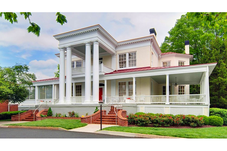 Image of The Manor House (1)