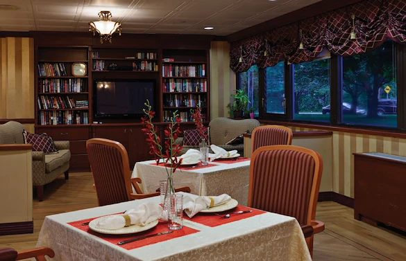 Image of Sunharbor Manor (2)