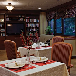 Image of Sunharbor Manor (2)