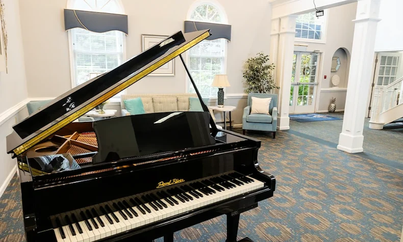 Image of Commonwealth Senior Living at Georgian Manor (6)