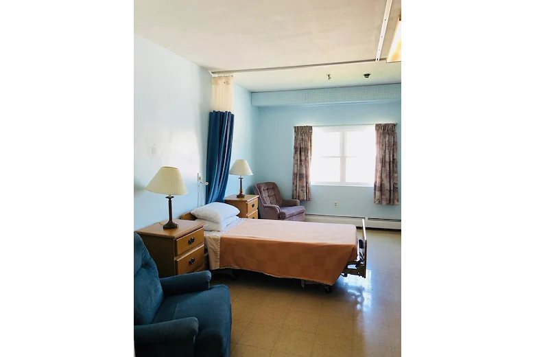 Image of Dionne Commons Assisted Living (5)