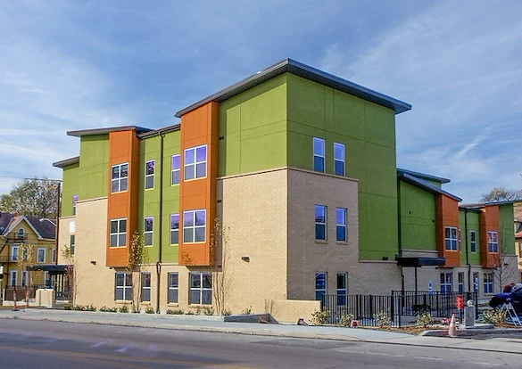 Image of Forest Square Apartments (1)