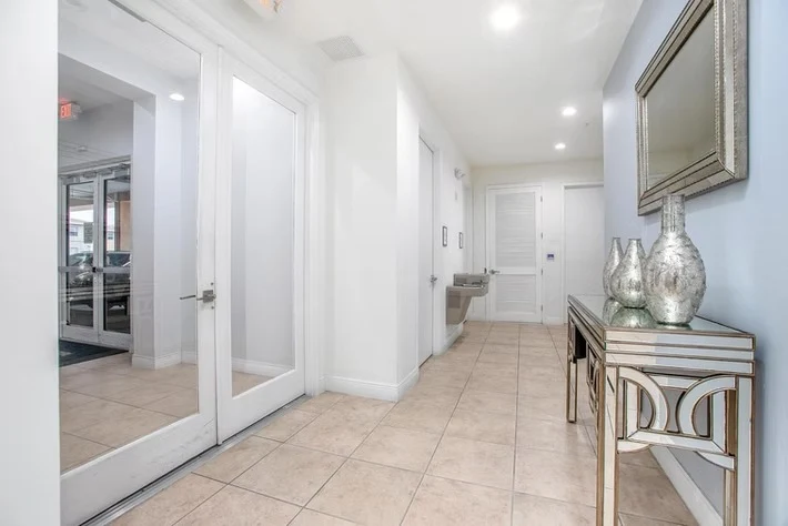 Image of Teatro Marti Senior Apartments (5)