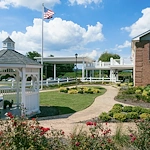Image of Commonwealth Senior Living at Christiansburg (1)