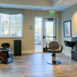 Image of Green Oaks Senior Living (5)