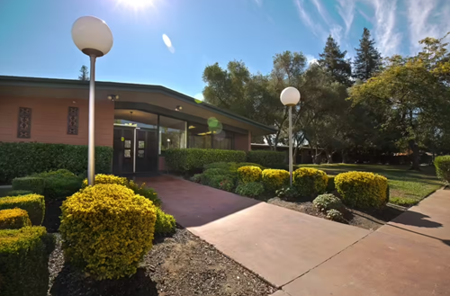 Image of Windsor Elk Grove Care And Rehabilitation Center (1)