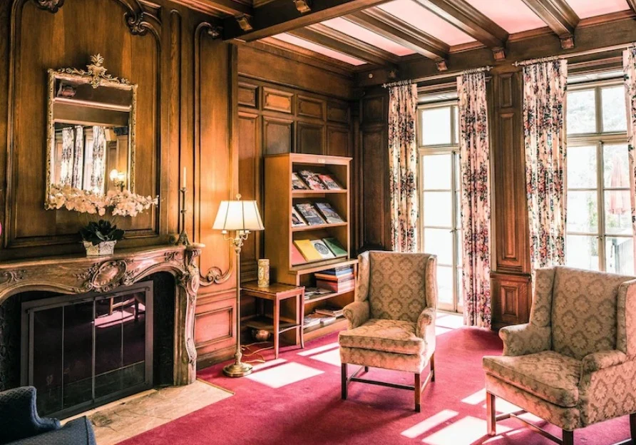 The Mansion at Rosemont Senior Living in Rosemont, PA, visiting area