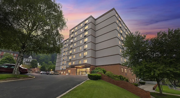 Image of Garden Terrace (1)