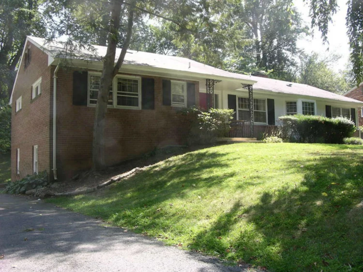 Image of Avalon House 3 on Woodacre Drive (2)