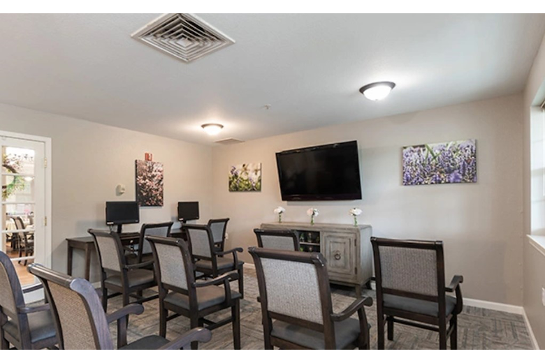 Image of Elkhart Place (10)