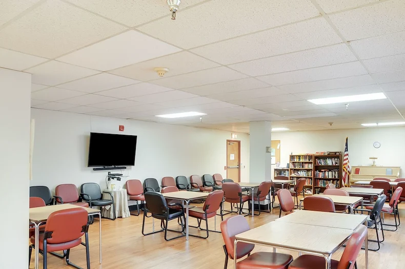 Image of Elizabeth Court Apartments (5)