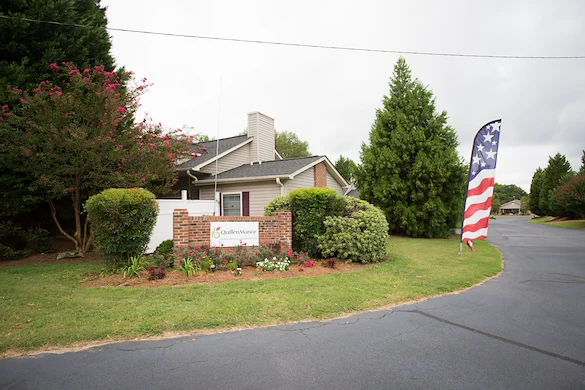 Image of Quillen Manor (1)