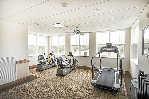Image of Oak Park Place Menasha (7)