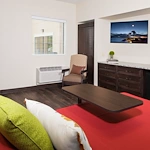 Image of The Enclave (3)