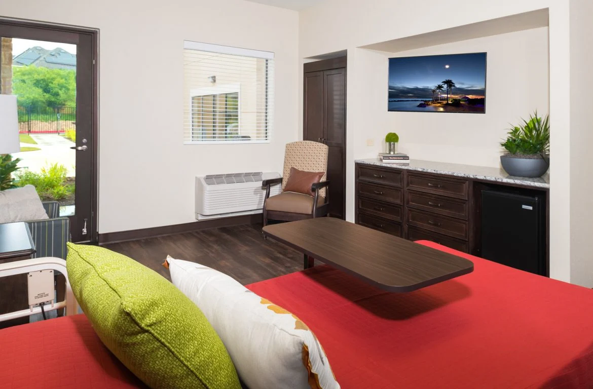 Image of The Enclave (3)