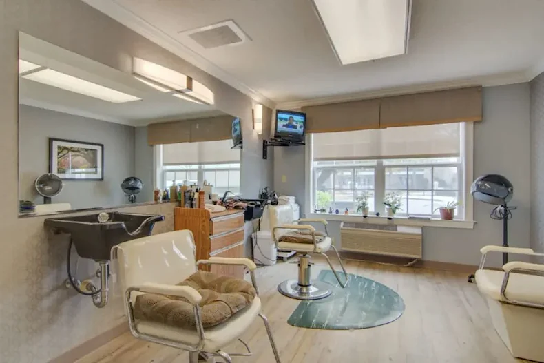 Image of Oaks at Daniel Island (10)