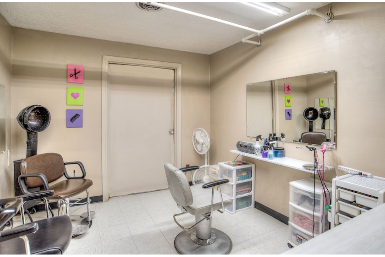 Image of St Anthony Healthcare and Rehab Center (8)