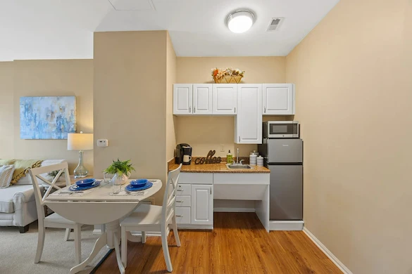 Image of State Street Assisted Living (8)