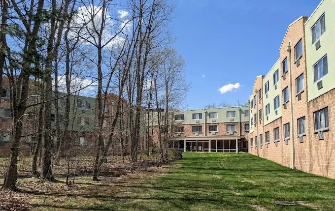 Image of The Oaks at Toms River (4)