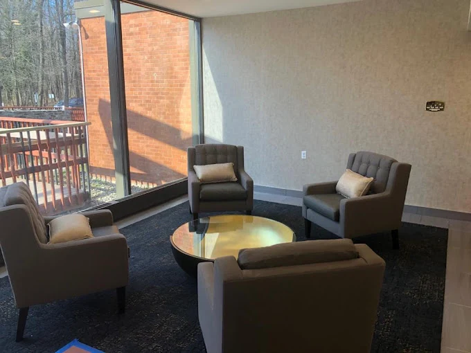 Image of Spring Grove Rehab & Healthcare Center (5)