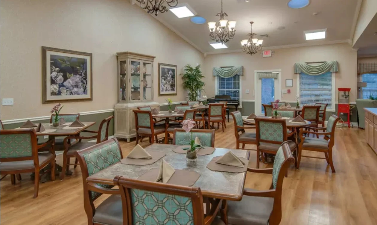 Image of South Breeze Senior Living (4)