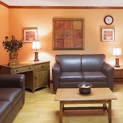 Image of Autumn Lake Healthcare at Glen Hill (4)