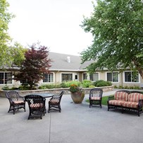 Image of Amber Glen Alzheimer's Care Center (4)