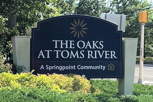 Image of The Oaks at Toms River (3)