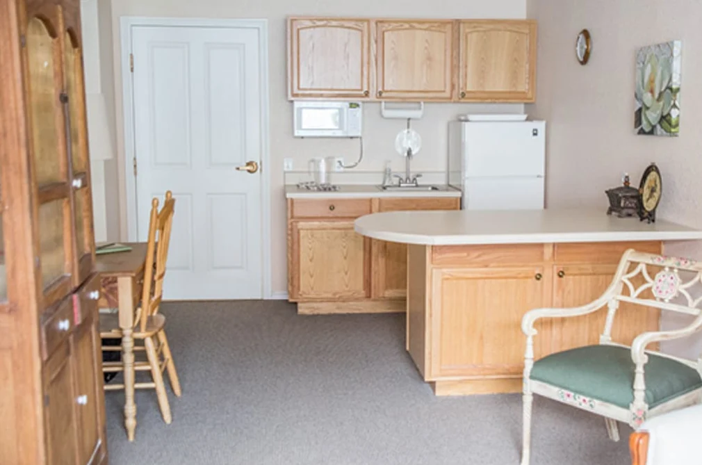 Image of Oak Tree Assisted Living (3)