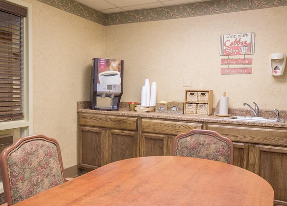 Image of Beachwood Pointe Care Center (3)