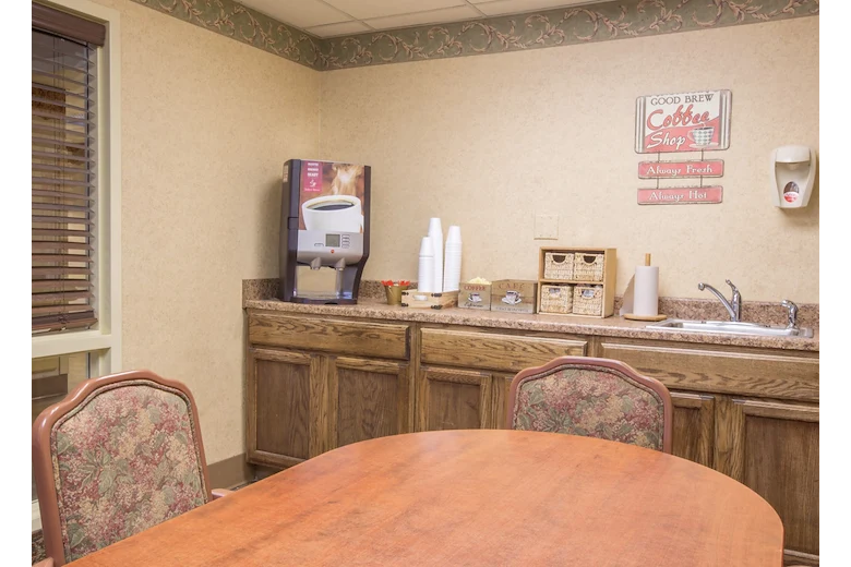 Image of Beachwood Pointe Care Center (3)