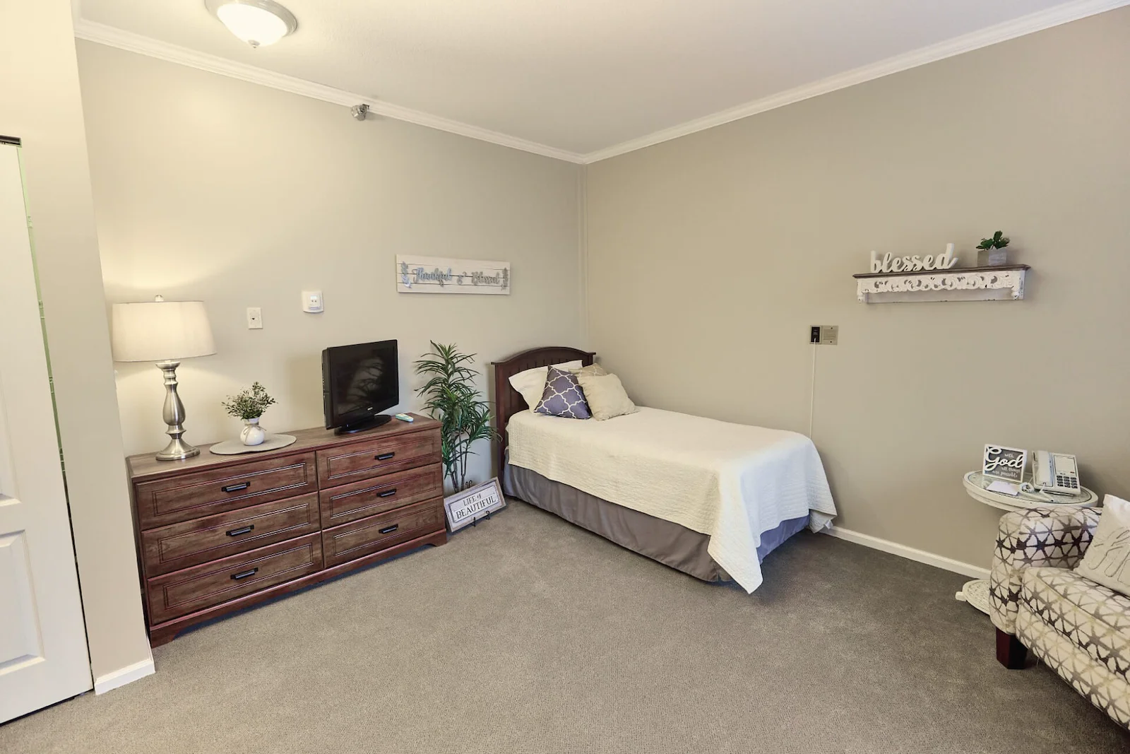 Image of Heritage Pointe Of Huntington Senior Living (7)