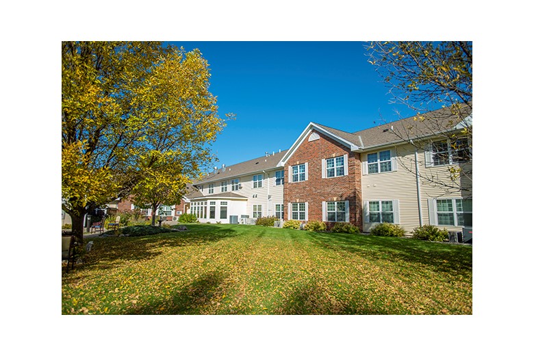 Image of Oak Terrace North Mankato (1)