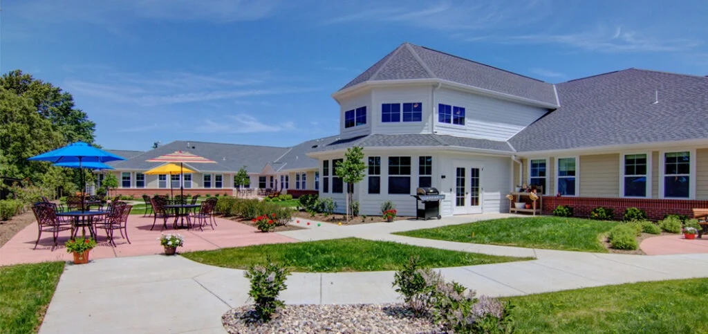 Image of Dimensions Living Oconomowoc (10)