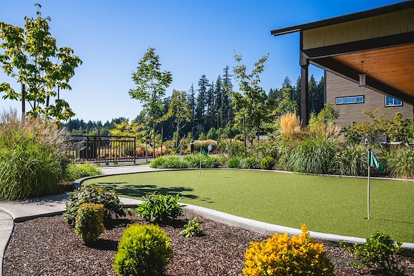 Fieldstone on Clear Creek Independent and Assisted Living putting green