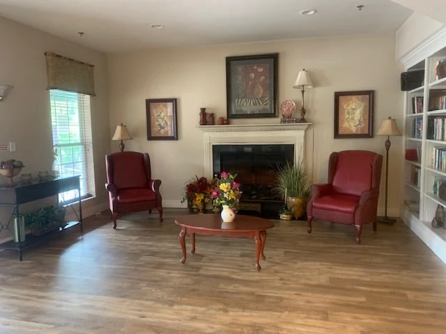 Image of Knollwood Retirement Community (4)