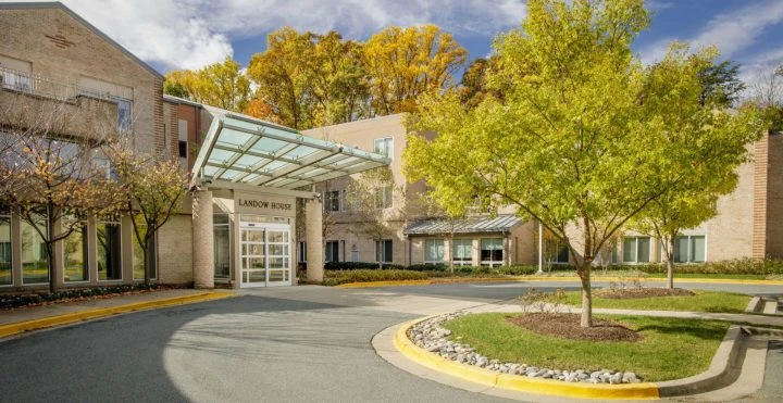 Image of Landow House (1)