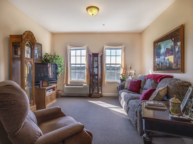 Image of Charter Senior Living of Paris (7)