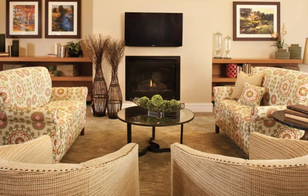 Concord Place Senior Memory Care in Knoxville, TN living room