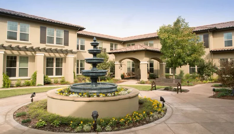 Image of Oakmont of Folsom (2)