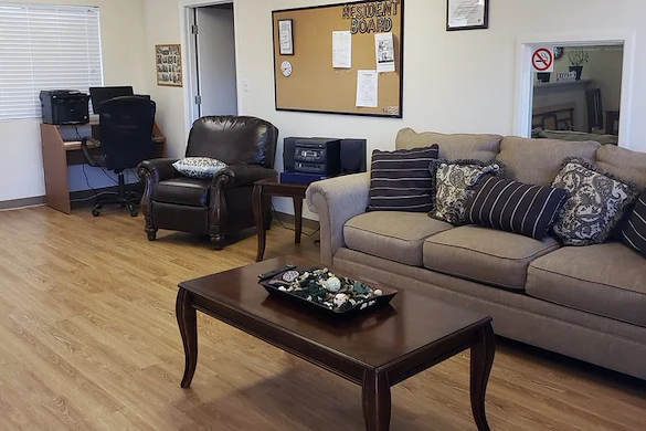 Image of Ahepa 501 Senior Apartments (2)