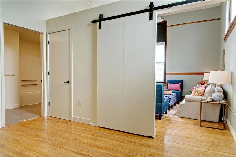 Image of Marquette Hall (6)