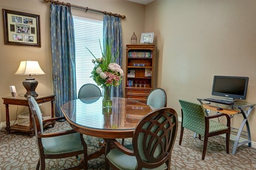 Image of The Auberge at Benbrook Lake (8)
