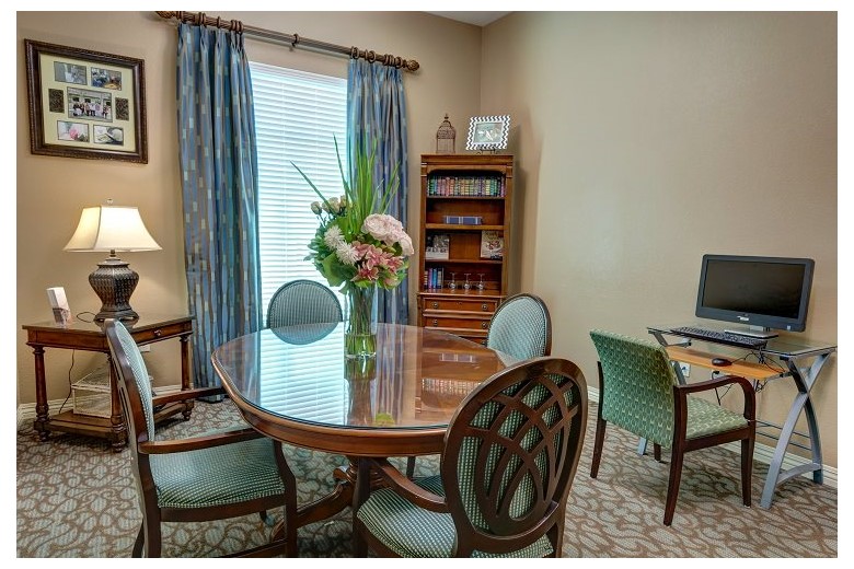 Image of The Auberge at Benbrook Lake (8)